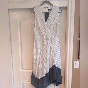 DKNY SLEEVELESS DRESS